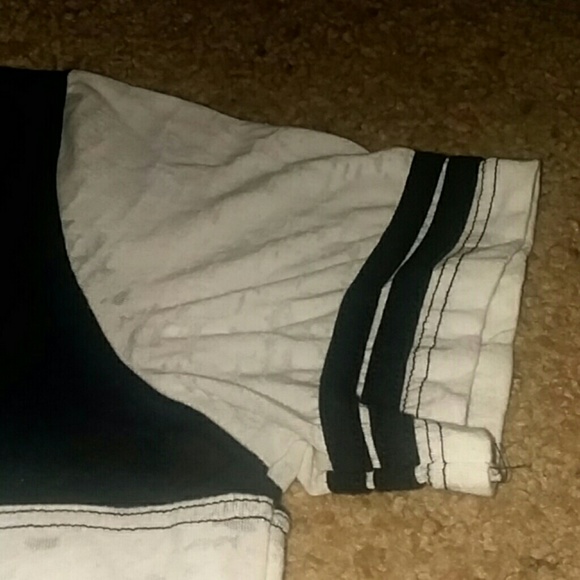 shirt - Picture 4 of 4